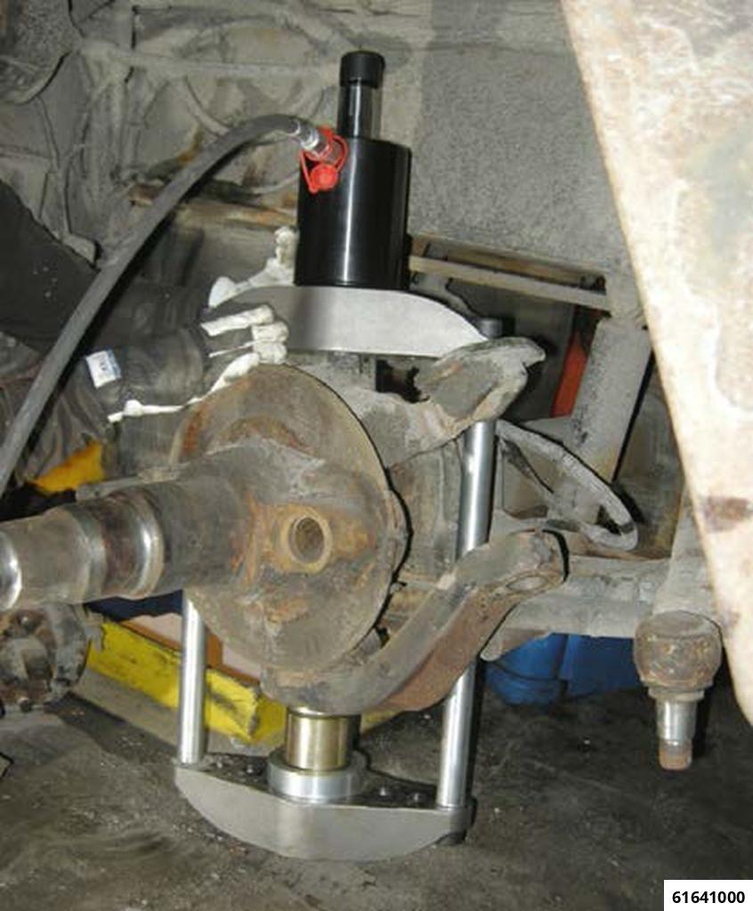 45 TON UNIVERSAL KINGPIN SET FOR COMMERCIAL VEHICLES (WITHOUT CYLINDER) - 3