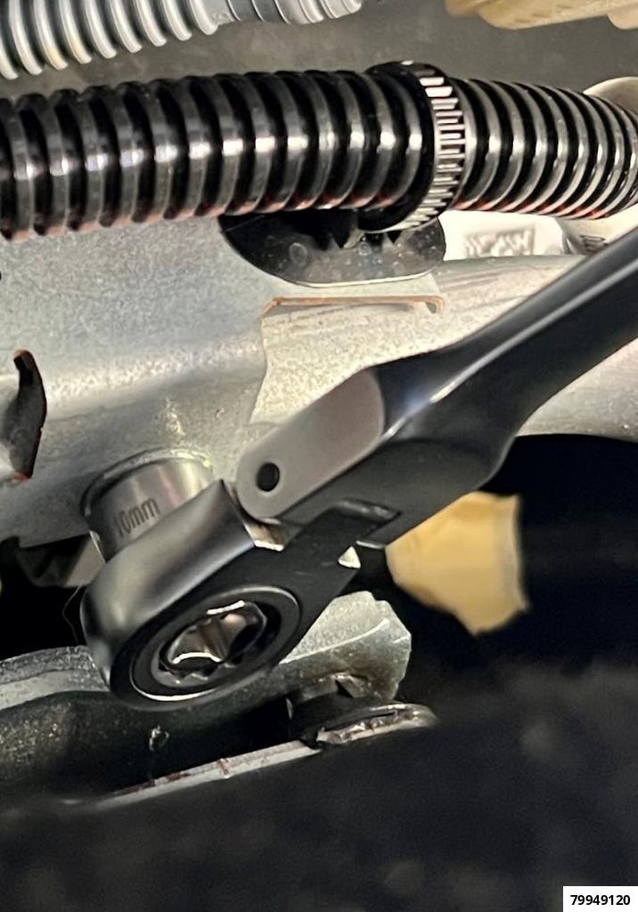 ULTRA-SLIM SOCKET & RATCHET SET 4–14 MM (14 PCS) - 9