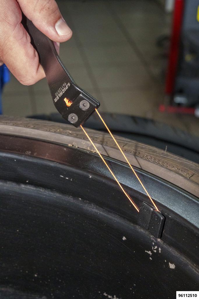 EASY CUT PRO PROFESSIONAL REMOVAL TOOL FOR ADHESIVE ALUMINIUM WHEEL WEIGHTS - 8