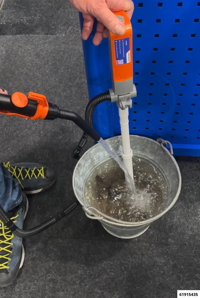 MULTIFUNCTIONAL BATTERY-POWERED FLUID PUMP – SUITABLE FOR ADBLUE, FUEL, COOLANT, AND MORE - 7