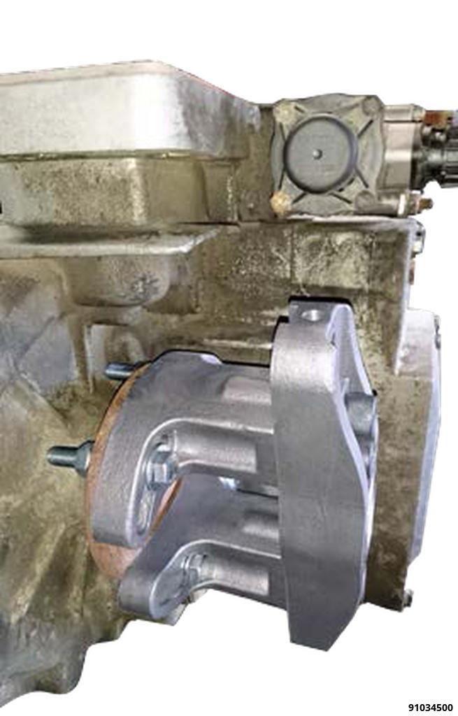 UNIVERSAL PULLER FOR TRANSMISSION FLANGE ON PROP SHAFT & GEARBOX - 3