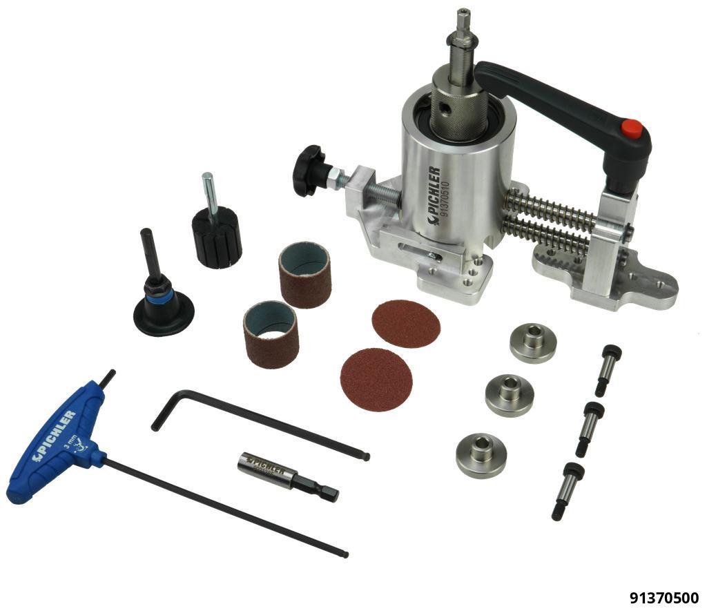 Wheel Bearing Seat Cleaning Kit - 1