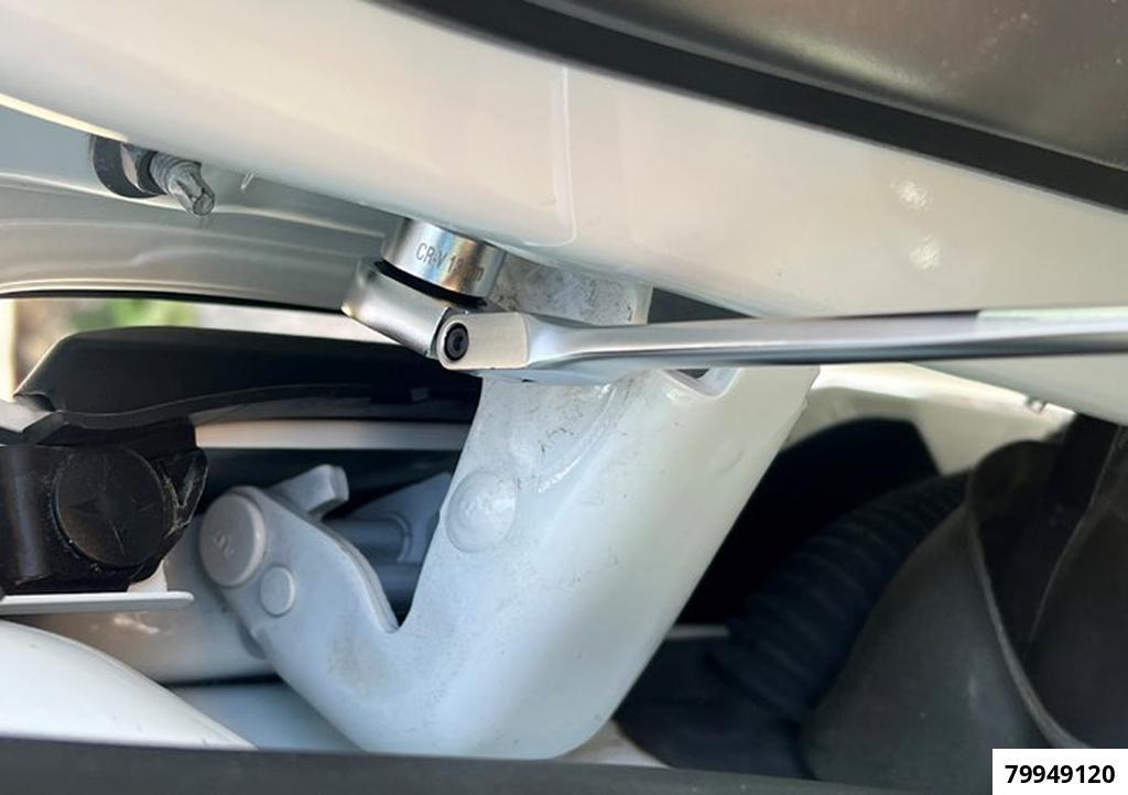 ULTRA-SLIM SOCKET & RATCHET SET 4–14 MM (14 PCS) - 6