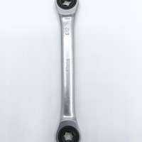 Doppelknarren-Ringschlüssel E 10 x E 12 lang