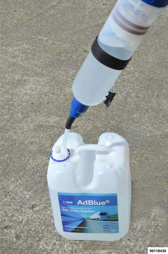 Extraction and Filler Hand Pump 1500 ml for extracting and for filling of AdBlue