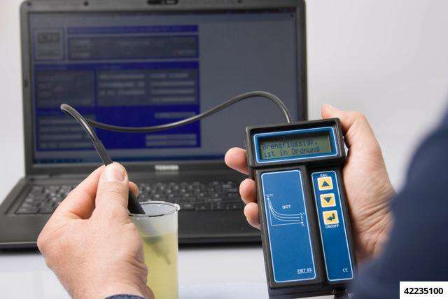Electronic Brake Fluid Tester with USB Port Water content in % and the boiling point in °C