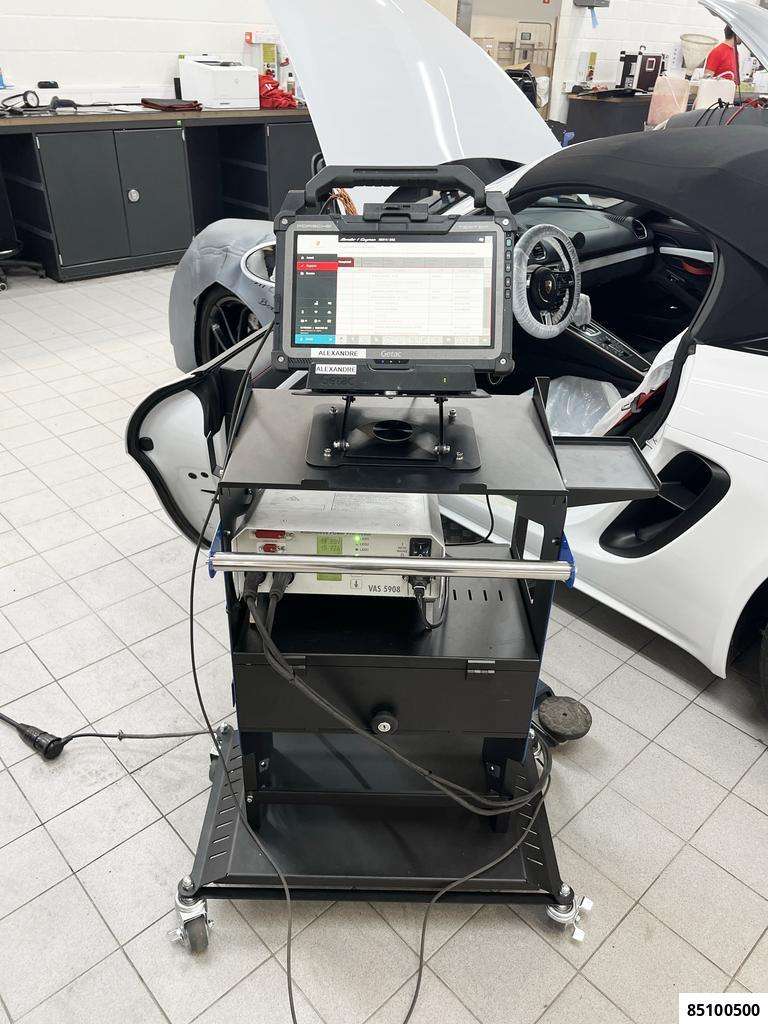Mobile diagnostic service station
