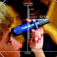 AdBlue Urea Refractometer with percentage scale
