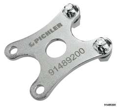 Spacer, for extending the ball joint screw connection