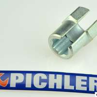 Slotted Socket 10