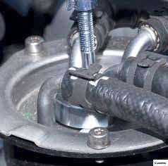 Levier de montage pour couvercle filtre à carburant UFI, p.ex: VW Multicar M27 et M28