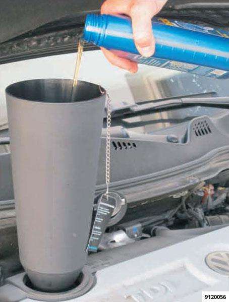 Motoröl-Einfülltrichter mit Bajonettverschluß für VW, Audi,Seat,Skoda, DB etc.