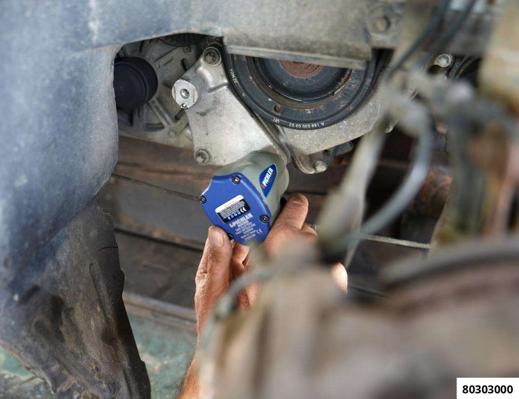 XS-Multi impact wrench incl. 5 plug in adapters