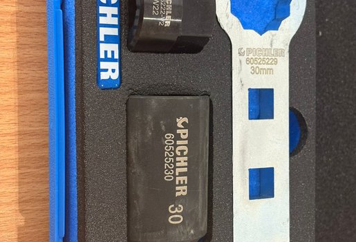 SOCKET SET WITH DRIVE SPANNER FOR OXYGEN AND NOX SENSORS M22 - 2