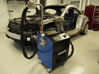 9535300: WORKSHOP 300, 3.9KW WATER-COOLED HEAT INDUCTION MACHINE