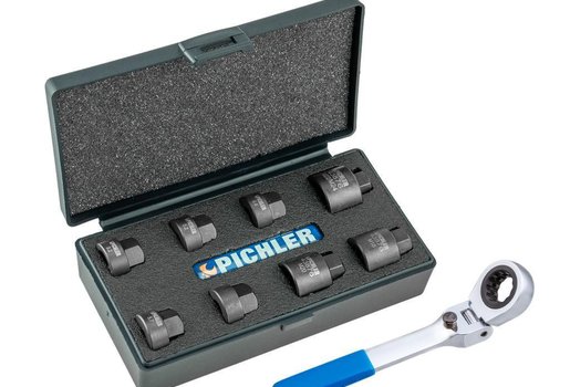 8 PIECE TAP HOLDER ADAPTOR SET WITH 180° FOLDING RATCHET - 1